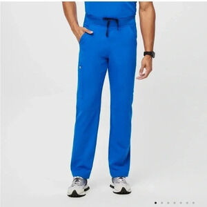 NWT Figs Axim Cargo Scrub Pants XXL short